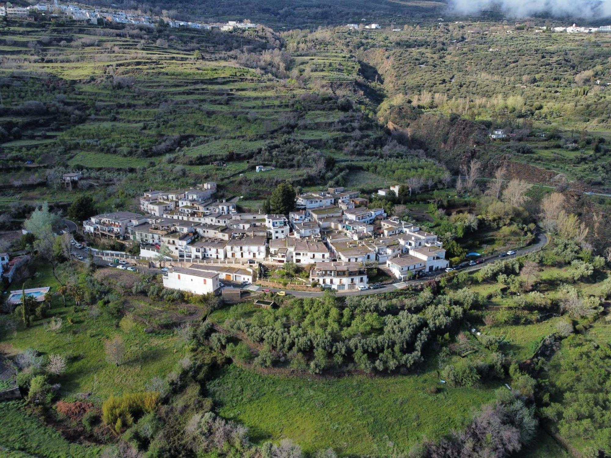 Valle De La Calma - Apartamentos Rurales De Mecina グラナダ エクステリア 写真
